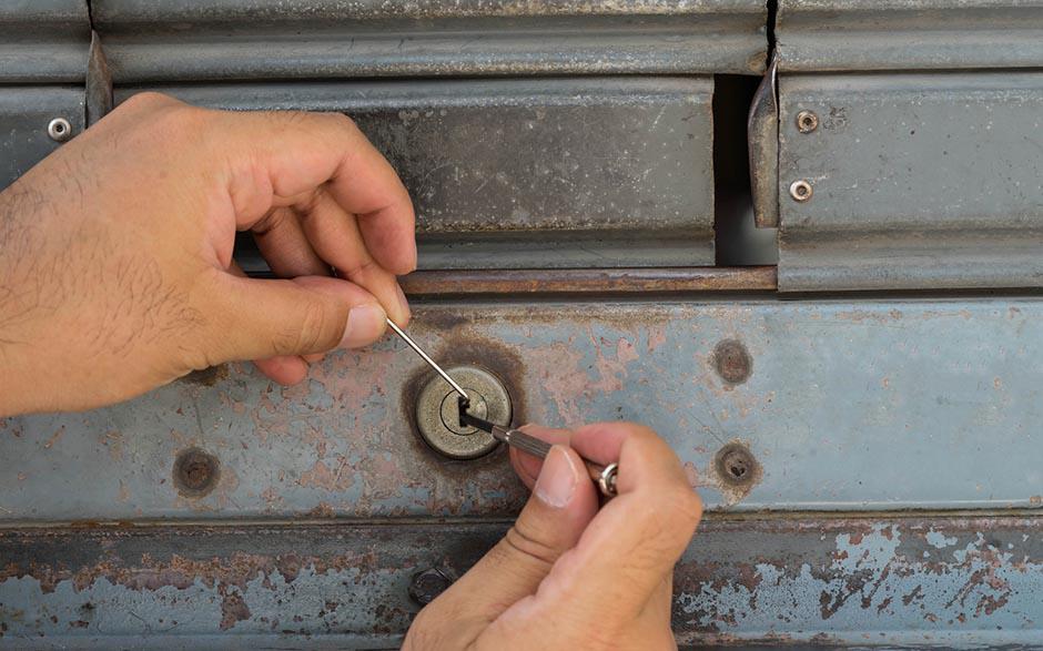 changer cylindre porte Marseille 13